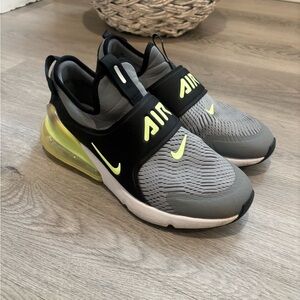 Nike Kids Air Max 270 Gray and Black with Yellow Accents